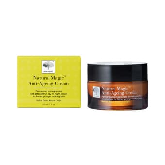 NEW NORDIC NATURAL MAGIC PÄEVA- JA ÖÖKREEM VANANEMISVASTANE 50ML